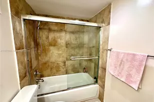 2771 Taft St, Hollywood, FL 33020 - Photo 15