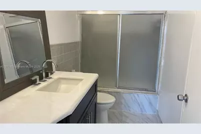 301 N 67th Ave, Hollywood, FL 33024 - Photo 37