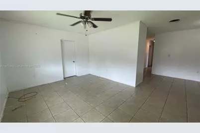 301 N 67th Ave, Hollywood, FL 33024 - Photo 15