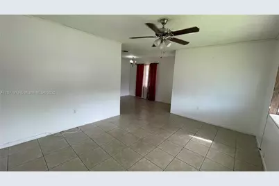 301 N 67th Ave, Hollywood, FL 33024 - Photo 11