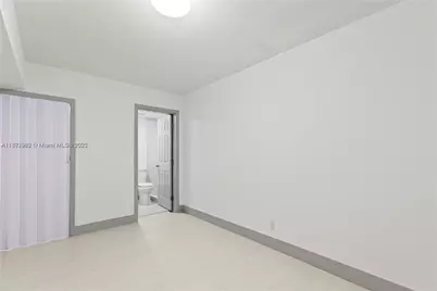 775 NW 96th St, Miami, FL 33150 - Photo 5