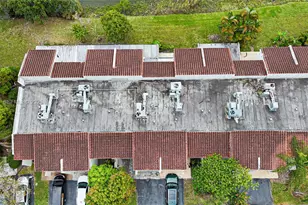 6521 Racquet Club Dr, Lauderhill, FL 33319 - Photo 3