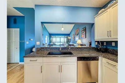 6082 SE Landing Way #11, Stuart, FL 34997 - Photo 37