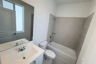 1355 SE 7th Ter, Homestead, FL 33034 - Photo 13