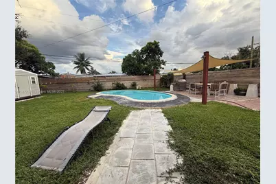 1950 NW 190th Ter, Miami Gardens, FL 33056 - Photo 19