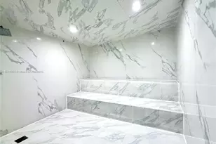 1100 Biscayne Blvd, Miami, FL 33132 - Photo 35