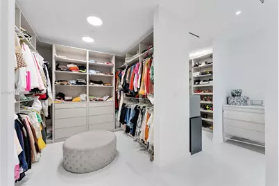 300 Biscayne Boulevard Way #4104C, Miami, FL 33131 - Photo 19