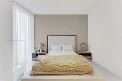 300 Biscayne Boulevard Way #4104C, Miami, FL 33131 - Photo 15