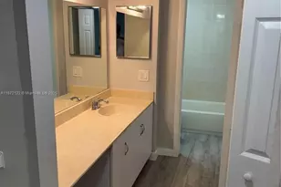 721 N Pine Island Rd, Plantation, FL 33324 - Photo 15
