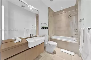 200 Biscayne Blvd Way, Miami, FL 33131 - Photo 29