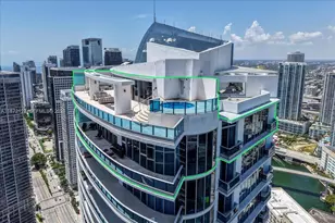 200 Biscayne Blvd Way, Miami, FL 33131 - Photo 3