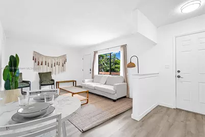 13210 Memorial Hwy #208, North Miami, FL 33161 - Photo 43