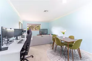 1014 Pine Isle Ln, Naples, FL 34112 - Photo 7