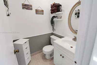608 Normandy #M, Delray Beach, FL 33484 - Photo 17