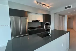 9821 E Bay Harbor Dr, Bay Harbor Islands, FL 33154 - Photo 7