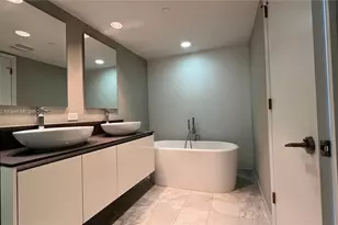 9821 E Bay Harbor Dr, Bay Harbor Islands, FL 33154 - Photo 25