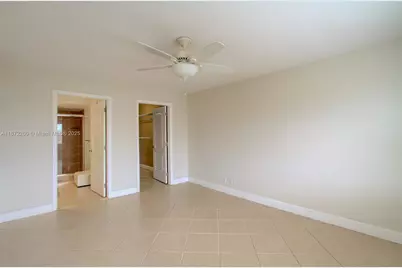 401 Golden Isles Dr #702, Hallandale Beach, FL 33009 - Photo 19
