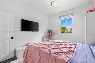 8174 NW 114th Pl, Doral, FL 33178 - Photo 27