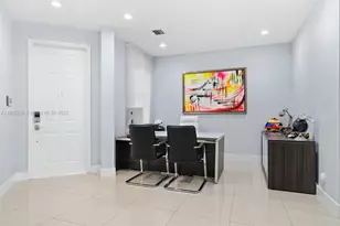 8174 NW 114th Pl, Doral, FL 33178 - Photo 49