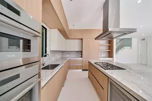 8620 SW 112th St, Miami, FL 33156 - Photo 5