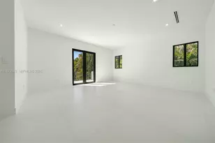 8620 SW 112th St, Miami, FL 33156 - Photo 11