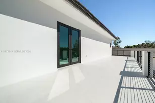 8620 SW 112th St, Miami, FL 33156 - Photo 13