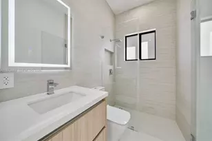 8620 SW 112th St, Miami, FL 33156 - Photo 9