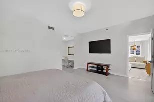 19217 Fisher Island Dr, Miami Beach, FL 33109 - Photo 23