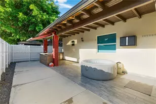 1025 NW 128th Ct, Miami, FL 33182 - Photo 45