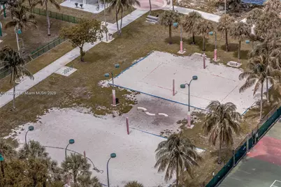 1750 N Bayshore Dr #2402, Miami, FL 33132 - Photo 23