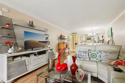 5732 Coral Lake Dr #308, Margate, FL 33063 - Photo 7