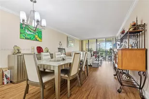 5732 Coral Lake Dr, Margate, FL 33063 - Photo 9