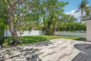 8875 Abbott Ave, Surfside, FL 33154 - Photo 31