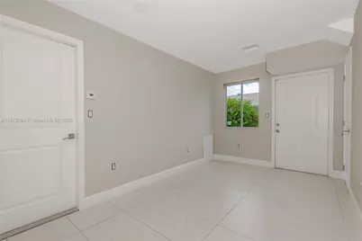 811-817 NW 3rd Ave, Fort Lauderdale, FL 33311 - Photo 3