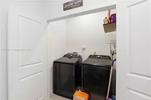 1111 SW 7th Ct, Florida City, FL 33034 - Photo 13