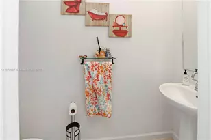 1111 SW 7th Ct, Florida City, FL 33034 - Photo 5