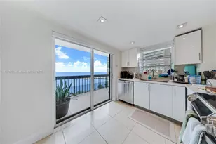 2333 Brickell Ave, Miami, FL 33129 - Photo 11