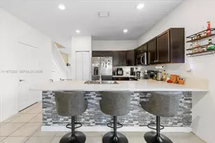 9287 W 33rd Ln, Hialeah, FL 33018 - Photo 5