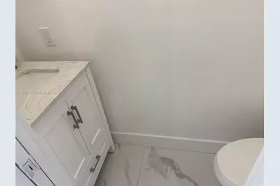 6850 NW 173rd Dr #103, Hialeah, FL 33015 - Photo 5