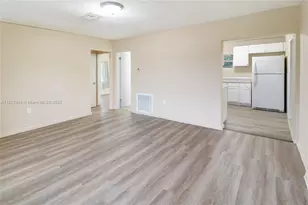 2768 NW 5th St, Pompano Beach, FL 33069 - Photo 5