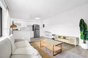 13210 Memorial Hwy, North Miami, FL 33161 - Photo 9