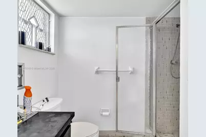 445 NE 195th St #431, Miami, FL 33179 - Photo 11