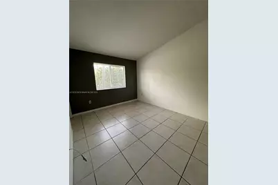 3398 NE 9th Dr #202, Homestead, FL 33033 - Photo 17