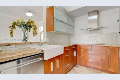 2424 Centergate Dr #204, Miramar, FL 33025 - Photo 13