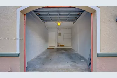 2424 Centergate Dr #204, Miramar, FL 33025 - Photo 5