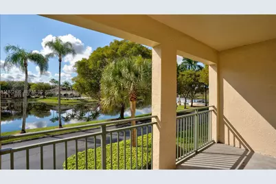 2424 Centergate Dr #204, Miramar, FL 33025 - Photo 35