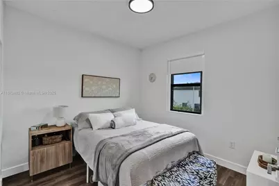 136 SW 185th Way, Pembroke Pines, FL 33029 - Photo 33