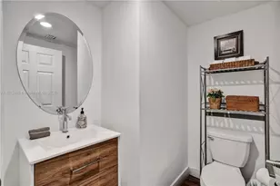 136 SW 185th Way, Pembroke Pines, FL 33029 - Photo 17