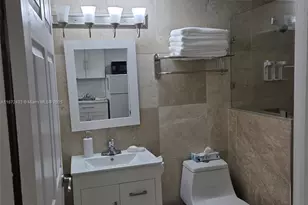 19201 Collins Ave, Sunny Isles Beach, FL 33160 - Photo 27