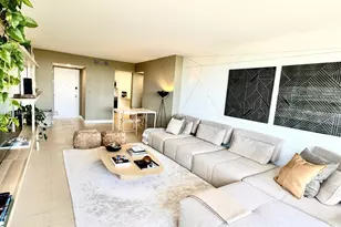 3375 N Country Club Dr, Aventura, FL 33180 - Photo 3